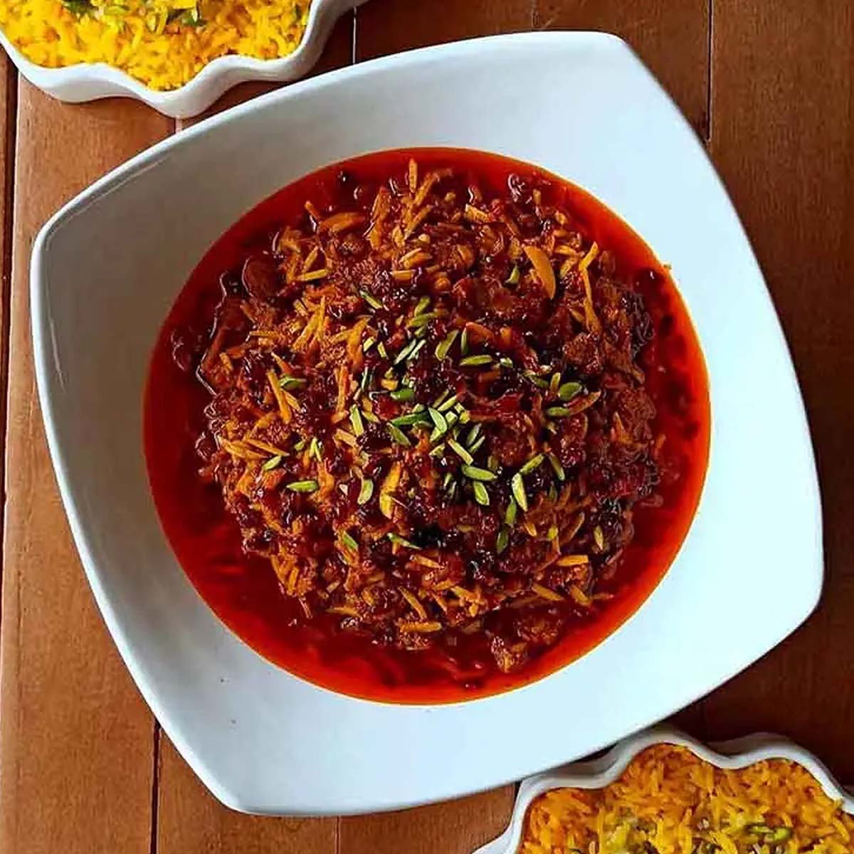 آموزش پخت خورشت بادام در ظروف سنگی
